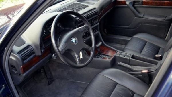 <br />
			BMW E32 750iL HighLine - ультра-роскошный флагман из 80-х (11 фото)