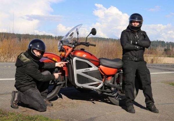 <br />
			Электрическая версия мотоцикла «Урал» с коляской (20 фото + 1 видео)