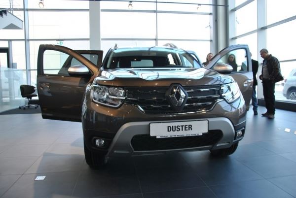 В Украине начались продажи Renault Duster Intense
