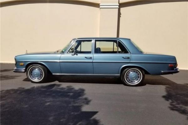 <br />
			Mercedes-Benz 280 SEL Элвиса Пресли нашел нового владельца (10 фото)