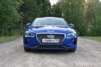 Тест-драйв Genesis G70