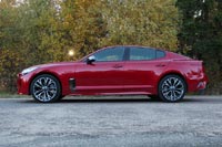 Тест-драйв Kia Stinger