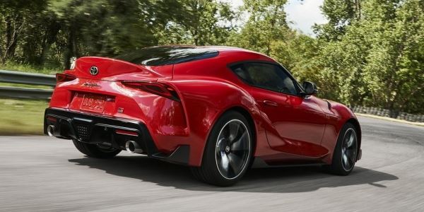 Возрожденный спорткар Toyota Supra официально представлен