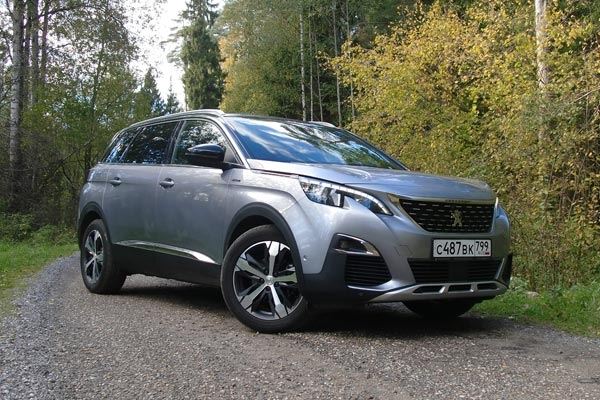 Тест-драйв Peugeot 5008