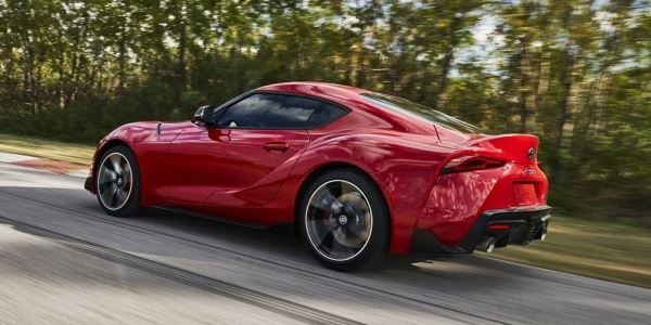 Возрожденный спорткар Toyota Supra официально представлен