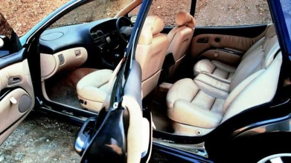 <br />
			Landau: полноприводный хэтчбек с мотором V8 Lexus (14 фото)