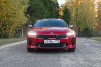 Тест-драйв Kia Stinger