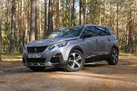 Тест-драйв Peugeot 5008