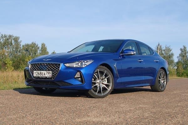 Тест-драйв Genesis G70